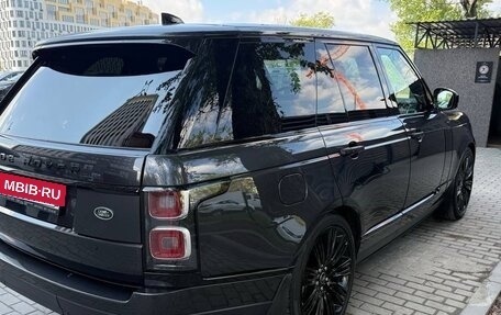 Land Rover Range Rover IV рестайлинг, 2021 год, 10 750 000 рублей, 3 фотография