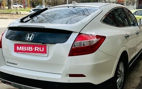 Honda Crosstour I рестайлинг, 2014 год, 1 990 000 рублей, 3 фотография
