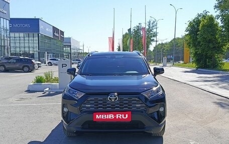 Toyota RAV4, 2022 год, 4 100 000 рублей, 2 фотография