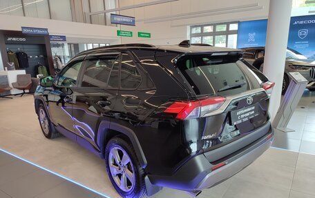 Toyota RAV4, 2020 год, 3 085 000 рублей, 3 фотография