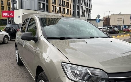 Renault Logan II, 2019 год, 810 000 рублей, 3 фотография