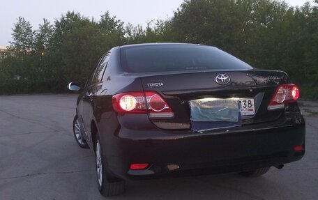 Toyota Corolla, 2011 год, 1 000 000 рублей, 5 фотография