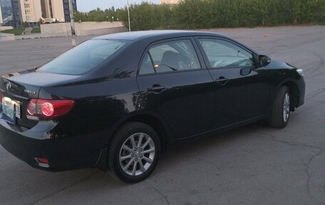 Toyota Corolla, 2011 год, 1 000 000 рублей, 4 фотография