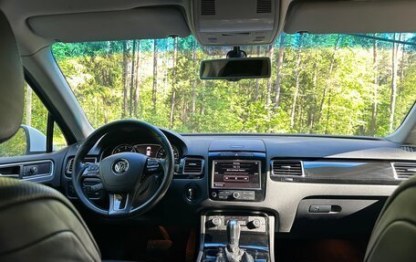 Volkswagen Touareg III, 2010 год, 2 750 000 рублей, 6 фотография