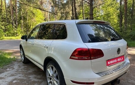 Volkswagen Touareg III, 2010 год, 2 750 000 рублей, 3 фотография