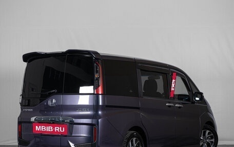 Honda Stepwgn IV, 2015 год, 1 999 000 рублей, 4 фотография