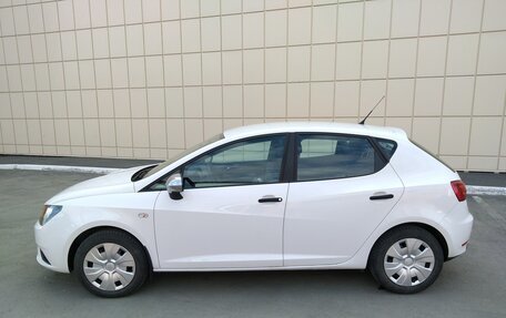 SEAT Ibiza IV рестайлинг 2, 2014 год, 990 000 рублей, 2 фотография