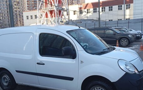 Renault Kangoo II рестайлинг, 2012 год, 600 000 рублей, 3 фотография