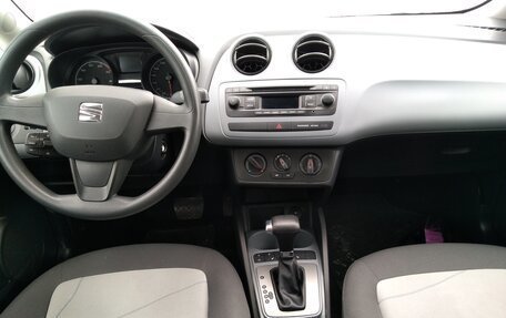 SEAT Ibiza IV рестайлинг 2, 2014 год, 990 000 рублей, 4 фотография