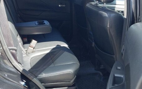 Mitsubishi Outlander III рестайлинг 3, 2012 год, 1 200 000 рублей, 6 фотография