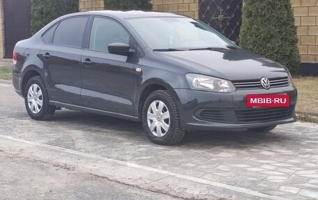Volkswagen Polo VI (EU Market), 2010 год, 650 000 рублей, 2 фотография