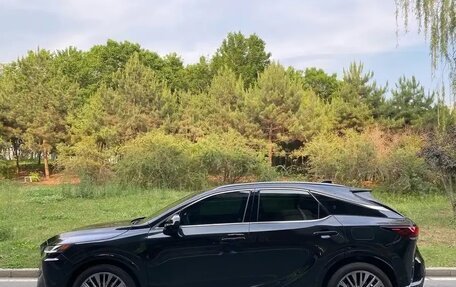 Lexus RX IV рестайлинг, 2025 год, 7 500 000 рублей, 3 фотография