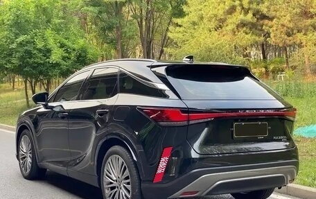 Lexus RX IV рестайлинг, 2025 год, 7 500 000 рублей, 4 фотография
