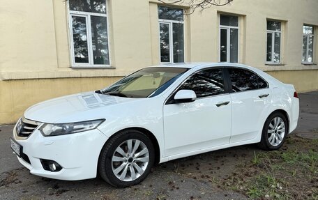 Honda Accord VIII рестайлинг, 2012 год, 1 450 000 рублей, 4 фотография