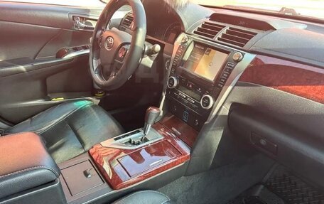 Toyota Camry, 2013 год, 1 550 000 рублей, 6 фотография