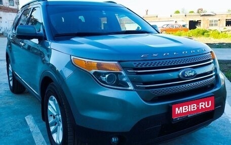 Ford Explorer VI, 2012 год, 1 650 000 рублей, 1 фотография