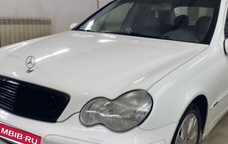 Mercedes-Benz C-Класс, 2001 год, 405 000 рублей, 3 фотография
