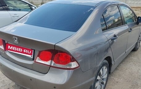 Honda Civic VIII, 2009 год, 900 000 рублей, 2 фотография