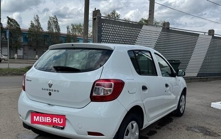 Renault Sandero II рестайлинг, 2018 год, 1 000 000 рублей, 3 фотография