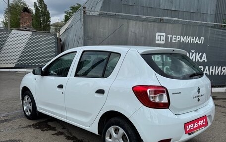 Renault Sandero II рестайлинг, 2018 год, 1 000 000 рублей, 5 фотография