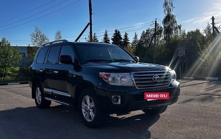 Toyota Land Cruiser 200, 2011 год, 2 890 000 рублей, 9 фотография