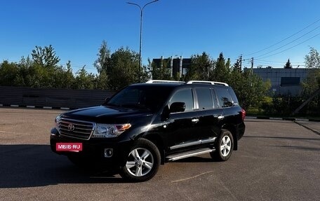 Toyota Land Cruiser 200, 2011 год, 2 890 000 рублей, 2 фотография