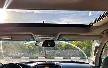 Toyota Land Cruiser 200, 2011 год, 2 890 000 рублей, 30 фотография