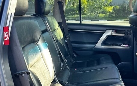 Toyota Land Cruiser 200, 2011 год, 2 890 000 рублей, 35 фотография