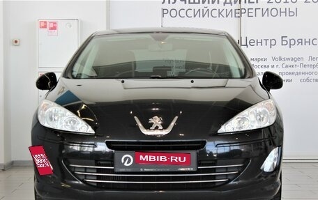 Peugeot 408 I рестайлинг, 2016 год, 826 000 рублей, 2 фотография