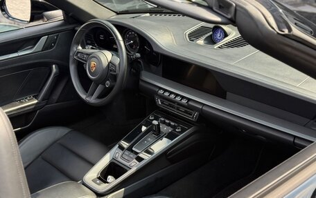 Porsche 911, 2022 год, 9 360 000 рублей, 14 фотография