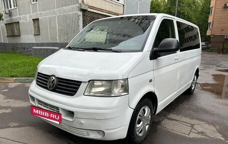 Volkswagen Transporter T5 рестайлинг, 2005 год, 795 000 рублей, 3 фотография