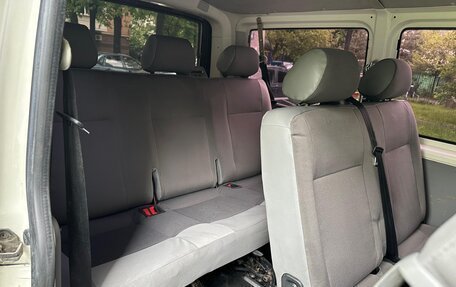Volkswagen Transporter T5 рестайлинг, 2005 год, 795 000 рублей, 17 фотография