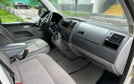Volkswagen Transporter T5 рестайлинг, 2005 год, 795 000 рублей, 20 фотография
