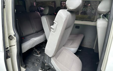 Volkswagen Transporter T5 рестайлинг, 2005 год, 795 000 рублей, 27 фотография