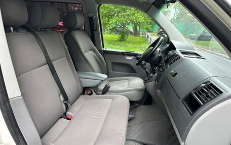 Volkswagen Transporter T5 рестайлинг, 2005 год, 795 000 рублей, 28 фотография