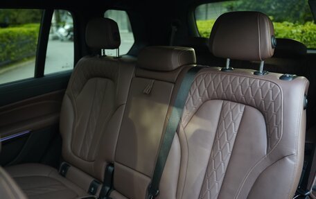 BMW X7, 2019 год, 6 200 000 рублей, 38 фотография