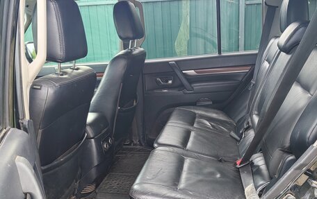 Mitsubishi Pajero IV, 2006 год, 1 350 000 рублей, 8 фотография