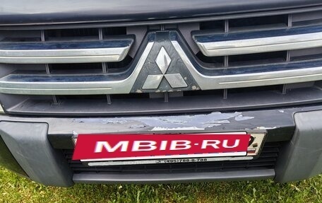 Mitsubishi Pajero IV, 2006 год, 1 350 000 рублей, 6 фотография