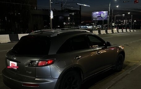 Infiniti FX I, 2005 год, 727 000 рублей, 3 фотография
