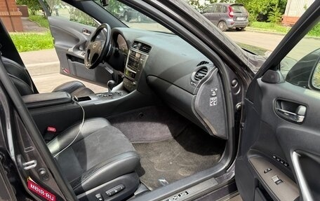 Lexus IS II рестайлинг 2, 2010 год, 2 000 000 рублей, 26 фотография