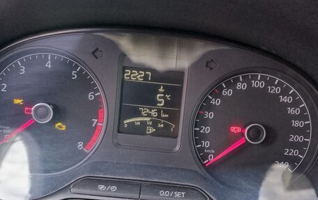 Volkswagen Polo VI (EU Market), 2015 год, 900 000 рублей, 15 фотография