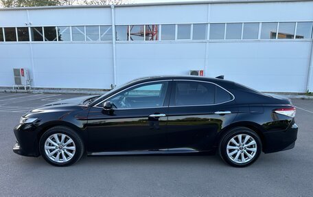 Toyota Camry, 2018 год, 2 650 000 рублей, 3 фотография