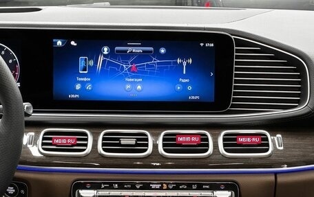 Mercedes-Benz GLS, 2024 год, 15 000 000 рублей, 16 фотография
