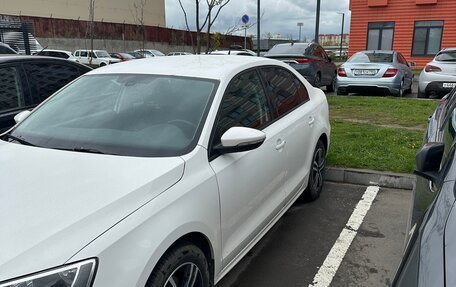 Volkswagen Jetta VI, 2015 год, 870 000 рублей, 2 фотография