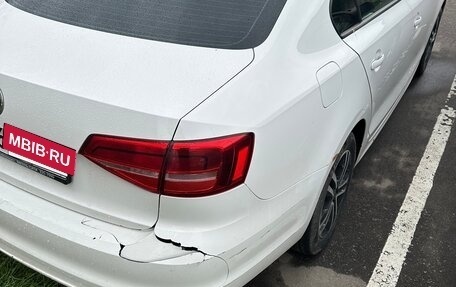 Volkswagen Jetta VI, 2015 год, 870 000 рублей, 4 фотография
