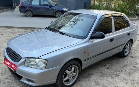 Hyundai Accent II, 2005 год, 400 000 рублей, 3 фотография
