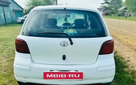 Toyota Vitz, 2002 год, 300 000 рублей, 4 фотография