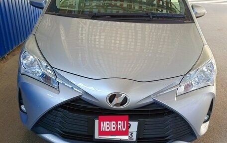 Toyota Vitz, 2018 год, 1 350 000 рублей, 1 фотография