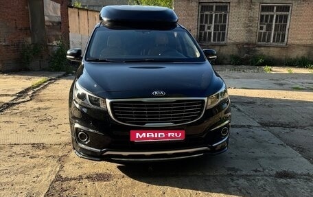 KIA Carnival III, 2017 год, 2 999 999 рублей, 3 фотография