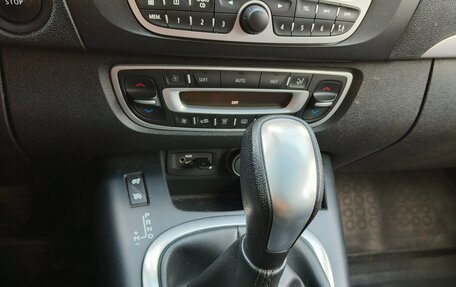 Renault Scenic III, 2011 год, 800 000 рублей, 5 фотография